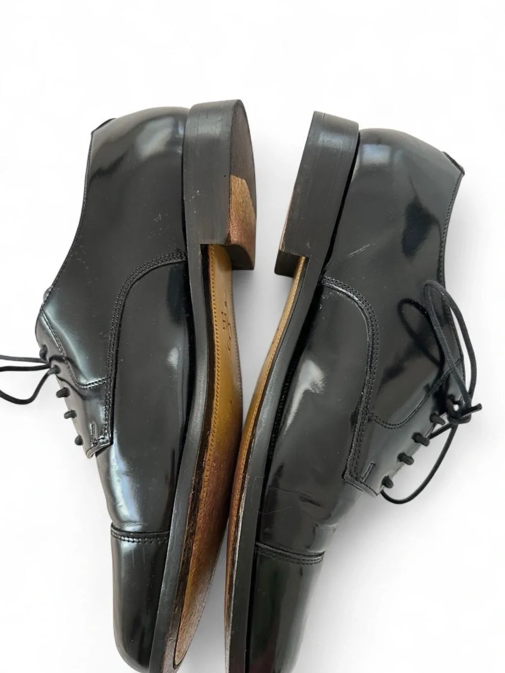 Men 10 Cole haan Classic Black Cap Toe Leather Oxford